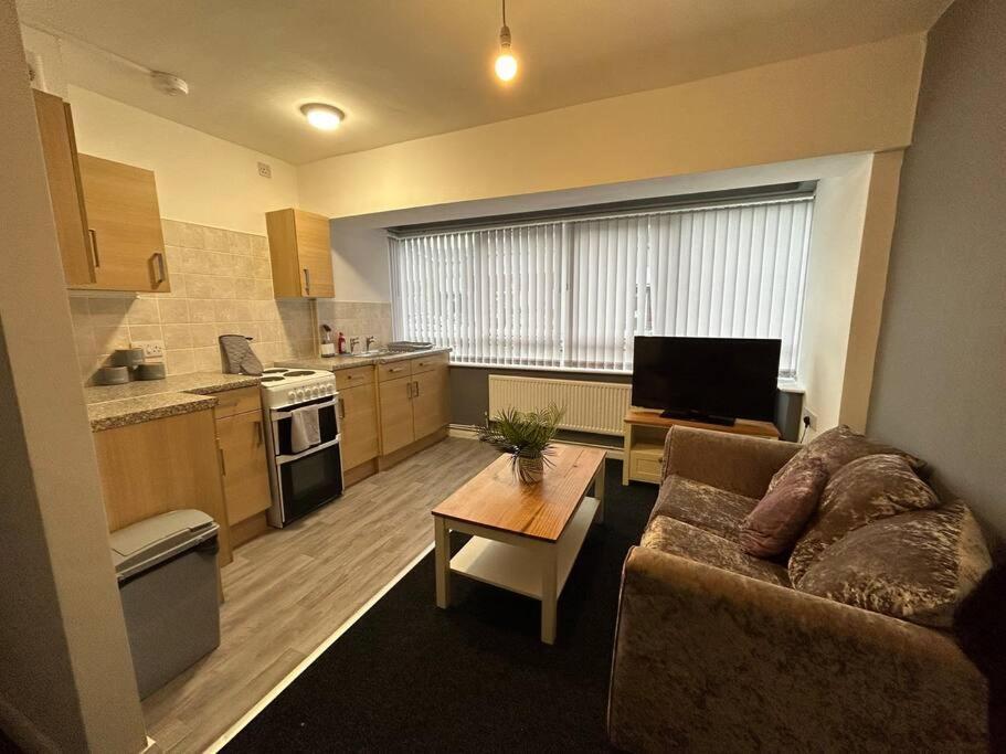 Two Bedroom Apartment Room 18 Стоктон-он-Тис Экстерьер фото